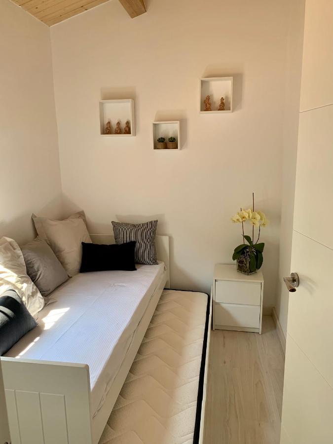 Flat In Girona City Centre - 5 Mins From Old Town And Train Station Zewnętrze zdjęcie